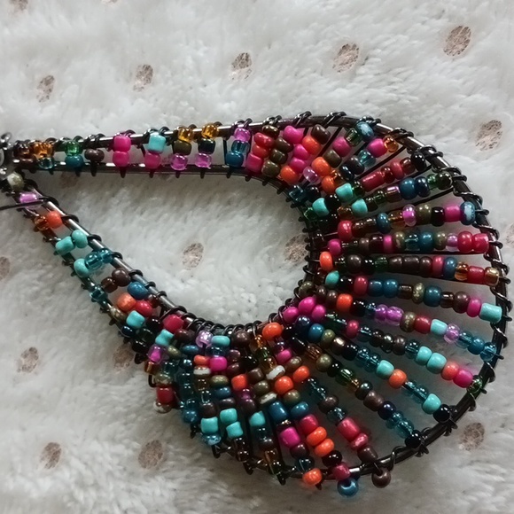MULTI COLOR TEARDROP BEADED BOHO EARRINGS - Picture 7 of 10